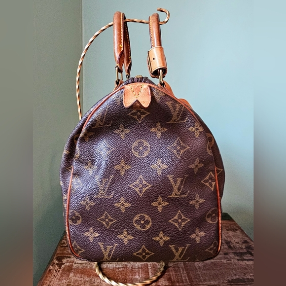 Louis Vuitton Speedy 35 Boston Bag - Picture 4 of 11